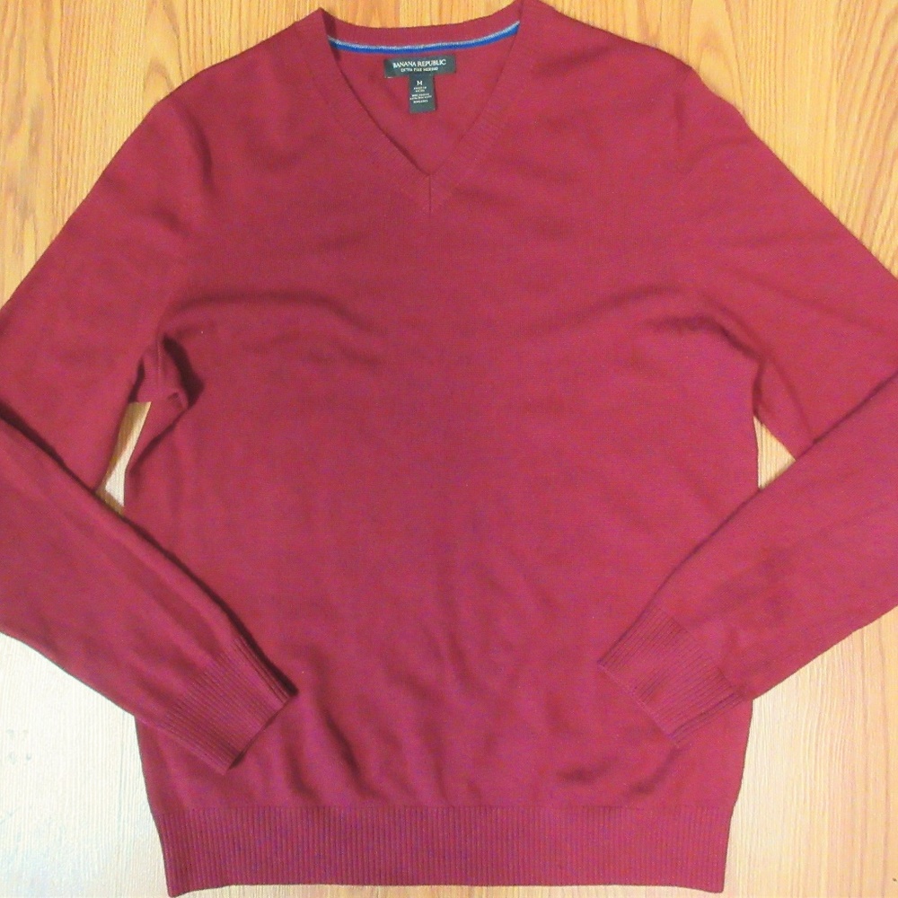 BANANA REPUBLIC Mens 100% MERINO WOOL V-NECK S - Picture 1 of 4